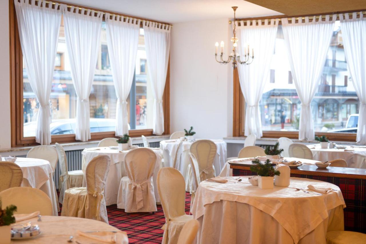 Savoia Palace Hotel 마돈나 디 캄필리오 외부 사진