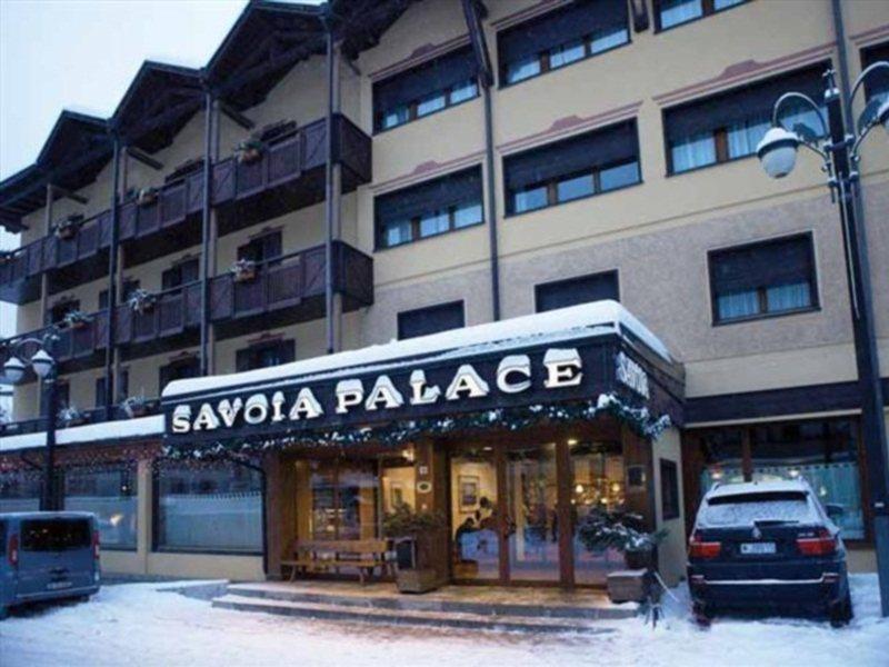 Savoia Palace Hotel 마돈나 디 캄필리오 외부 사진